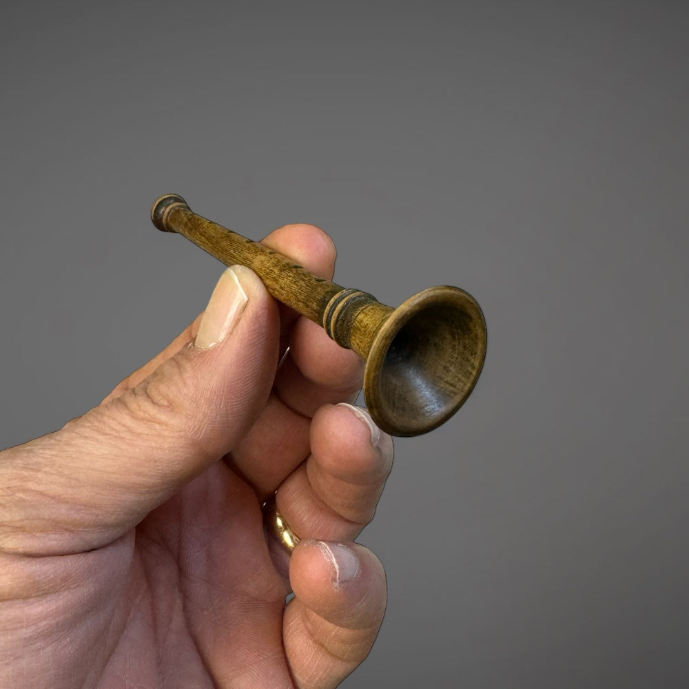 Ciaramelle in Olive Wood.